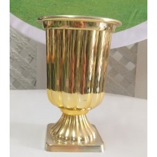 Vaso dourado resina